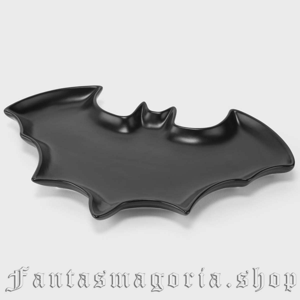Gothic black bat shapped ceramic plate. Killstar