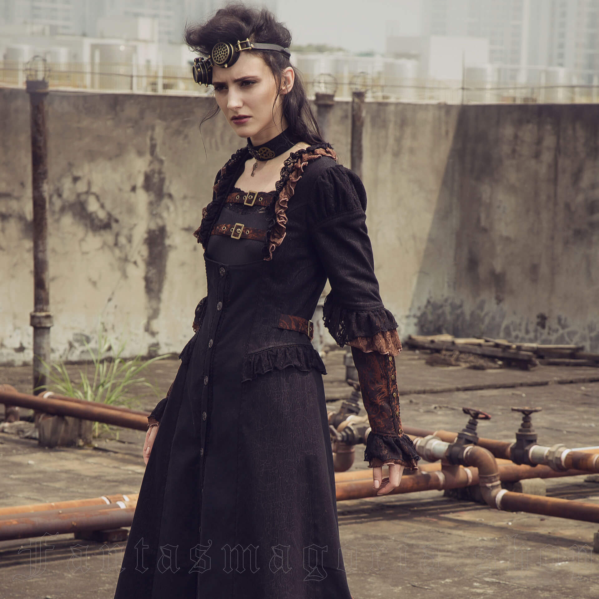 https://fantasmagoria.shop/63371/steampunk-barocco-dress.jpg