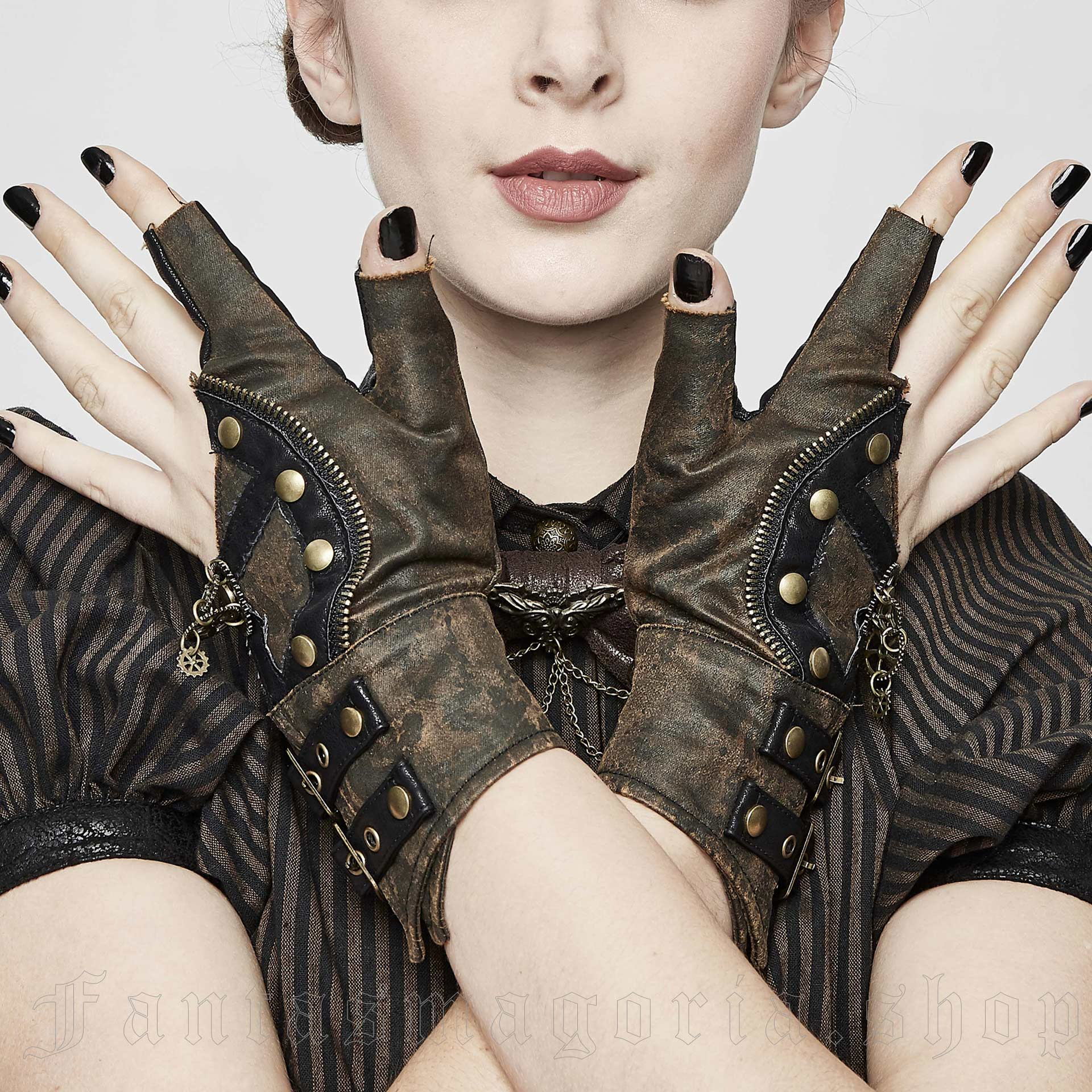 GirlPistol Gloves Devil Fashion GE014 1