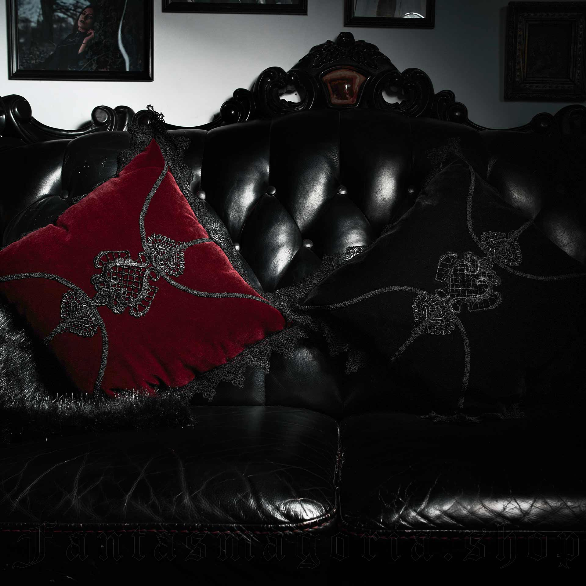 https://fantasmagoria.shop/78517/gothic-mansion-black-pillow-case.jpg