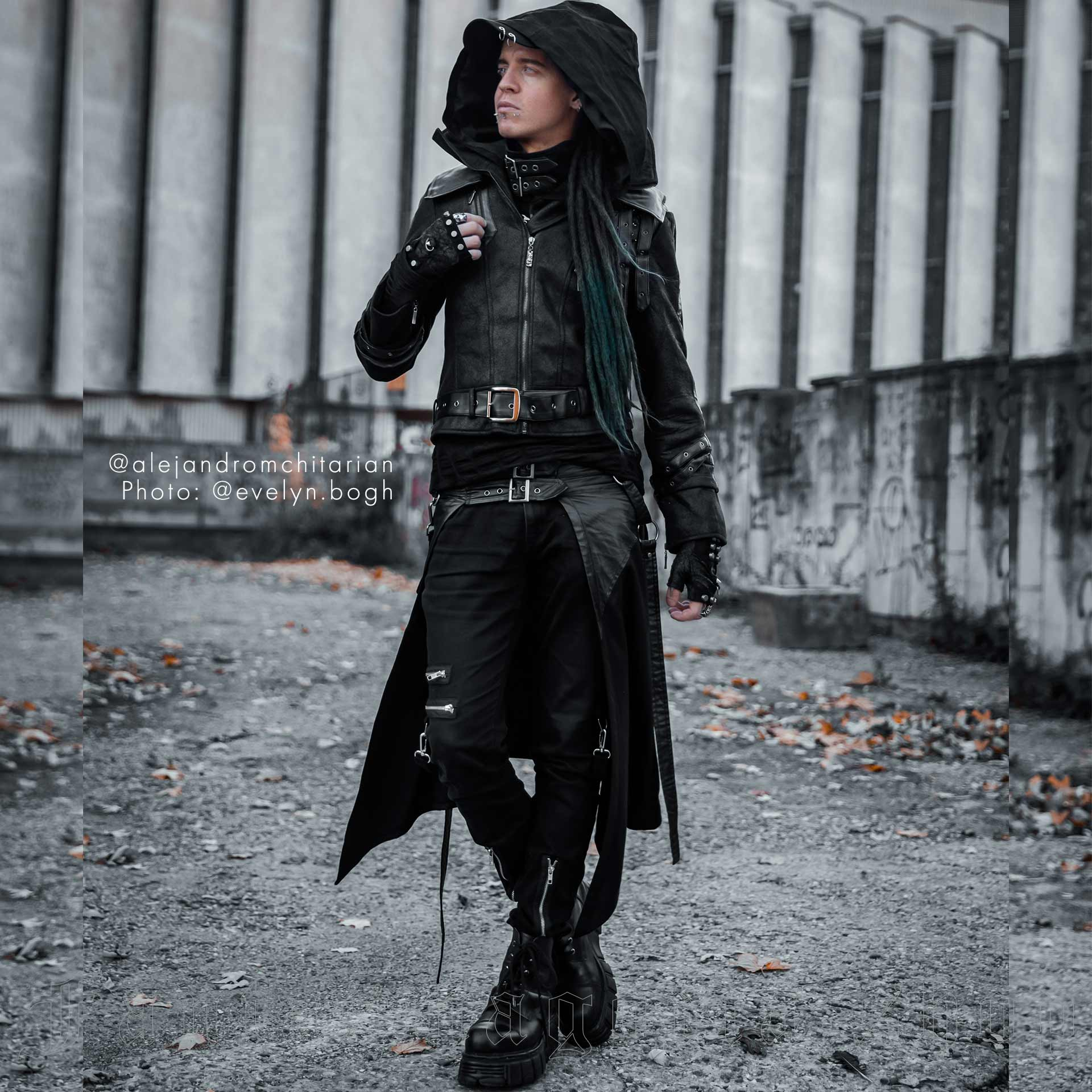 Assassin'S Creed Men's Overskirt by Punk Rave brand