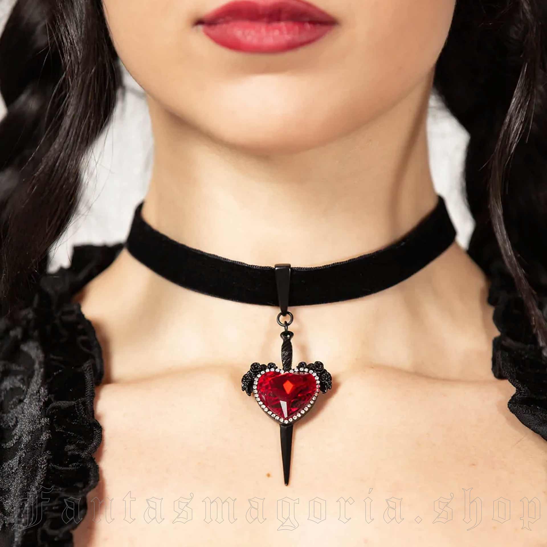 Gothic heart dagger pendant velvet choker. - Killstar - KSRA007846